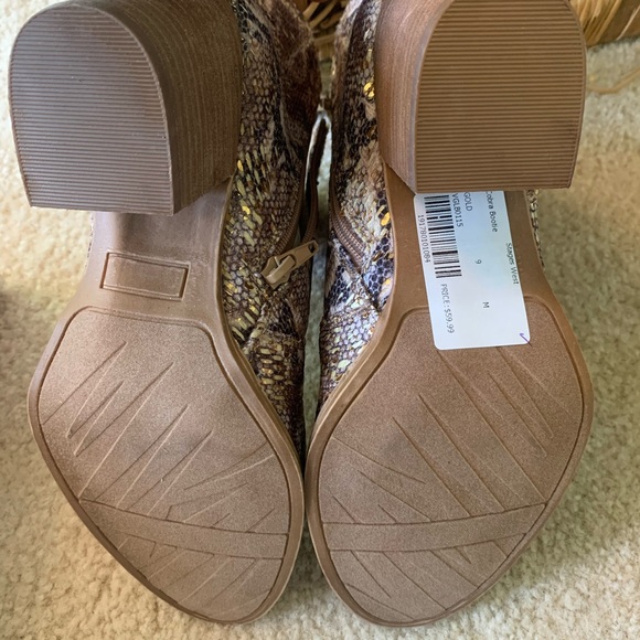 Stages West bootie from boutique, Nashville, TN! - Picture 4 of 4